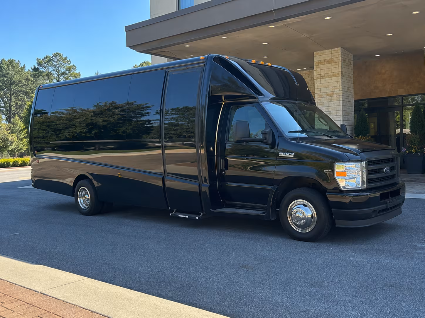 brockton private airport shuttle bus rentals in brockton