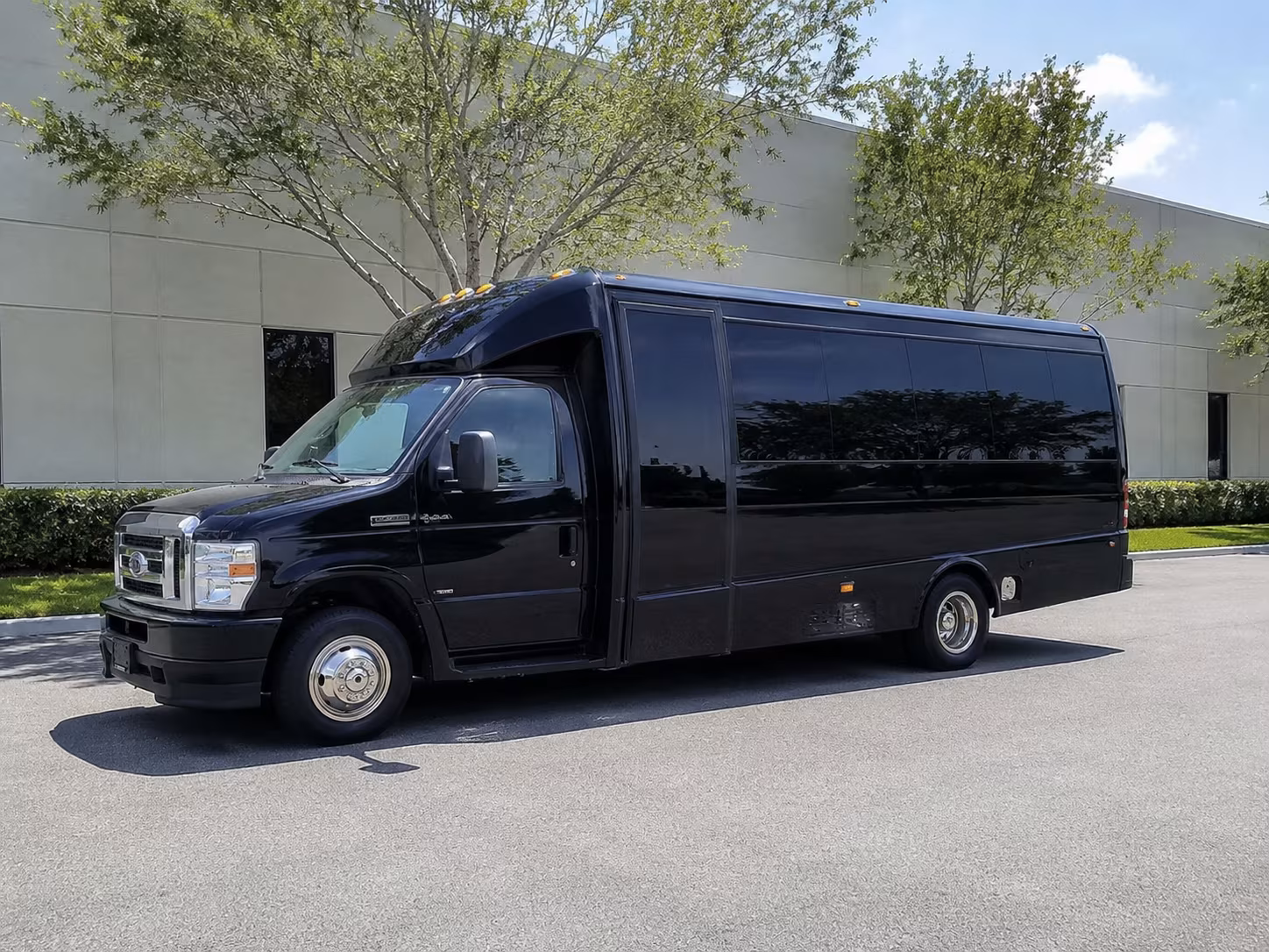 point to point ceremony and reception shuttles across cranston