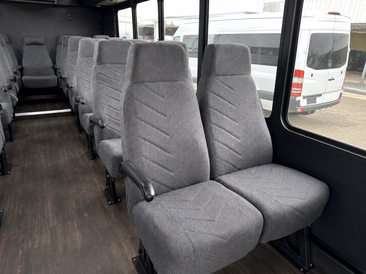 quincy long distance transportation for every group size